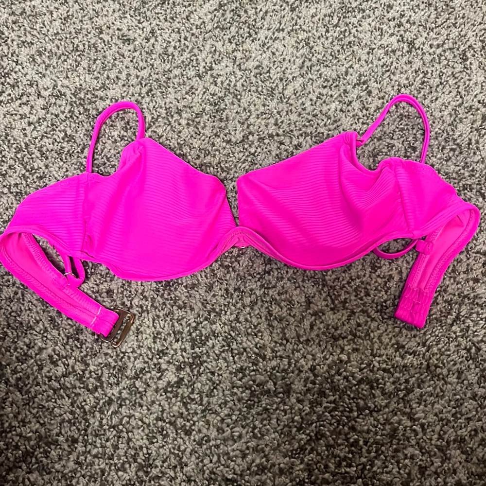 no boundaries swimsuit top